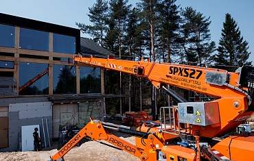 Остекление коттеджа техникой АРЛИФТ