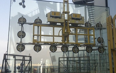 Монтаж стекла весом 1100 кг